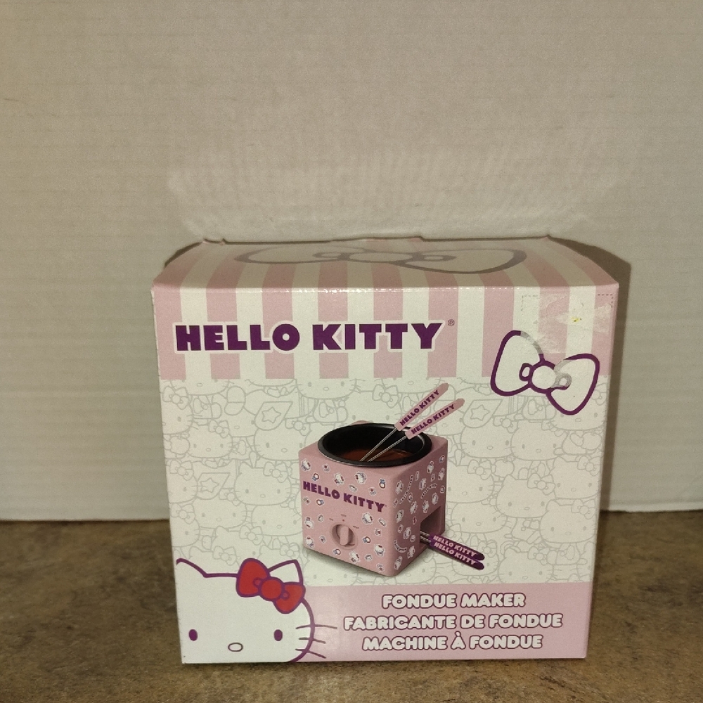 Hello Kitty Fondue Maker NEW
